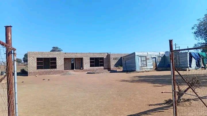 2 Bedroom Property for Sale in Kgabalatsane North West